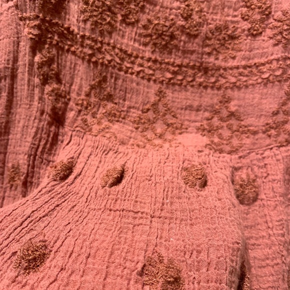 Zara blouse - Picture 3 of 4